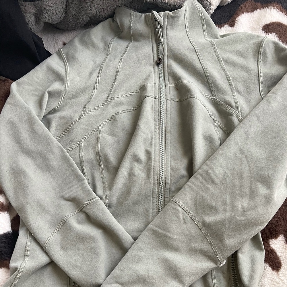 Sage green LuluLemon define Jacket